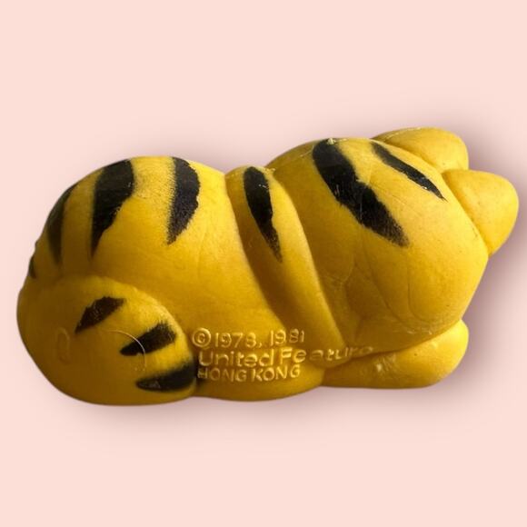 Vintage Garfield Figurines 1980s Odie united feature syndicate - Picture 3 of 10